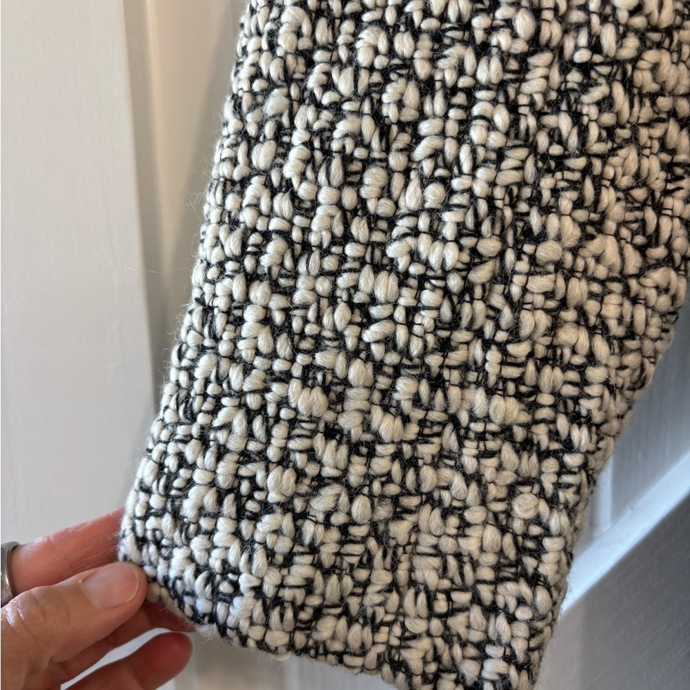 Abercrombie & Fitch Wool Blend Boucle Coat Black White Textured Jacket Medium - Picture 5 of 9